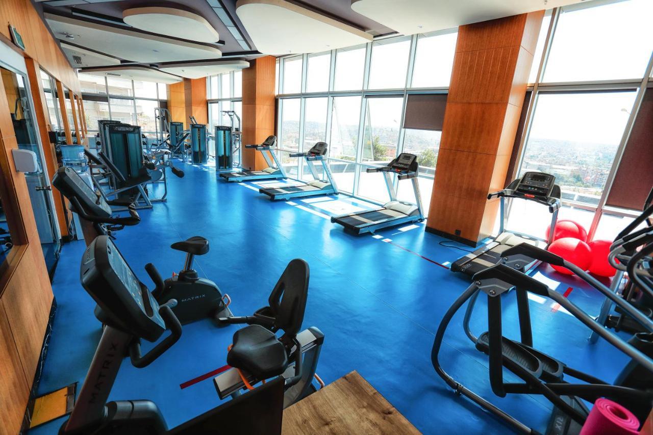 The Green Park Gaziantep Exterior foto The gym at the 36th floor